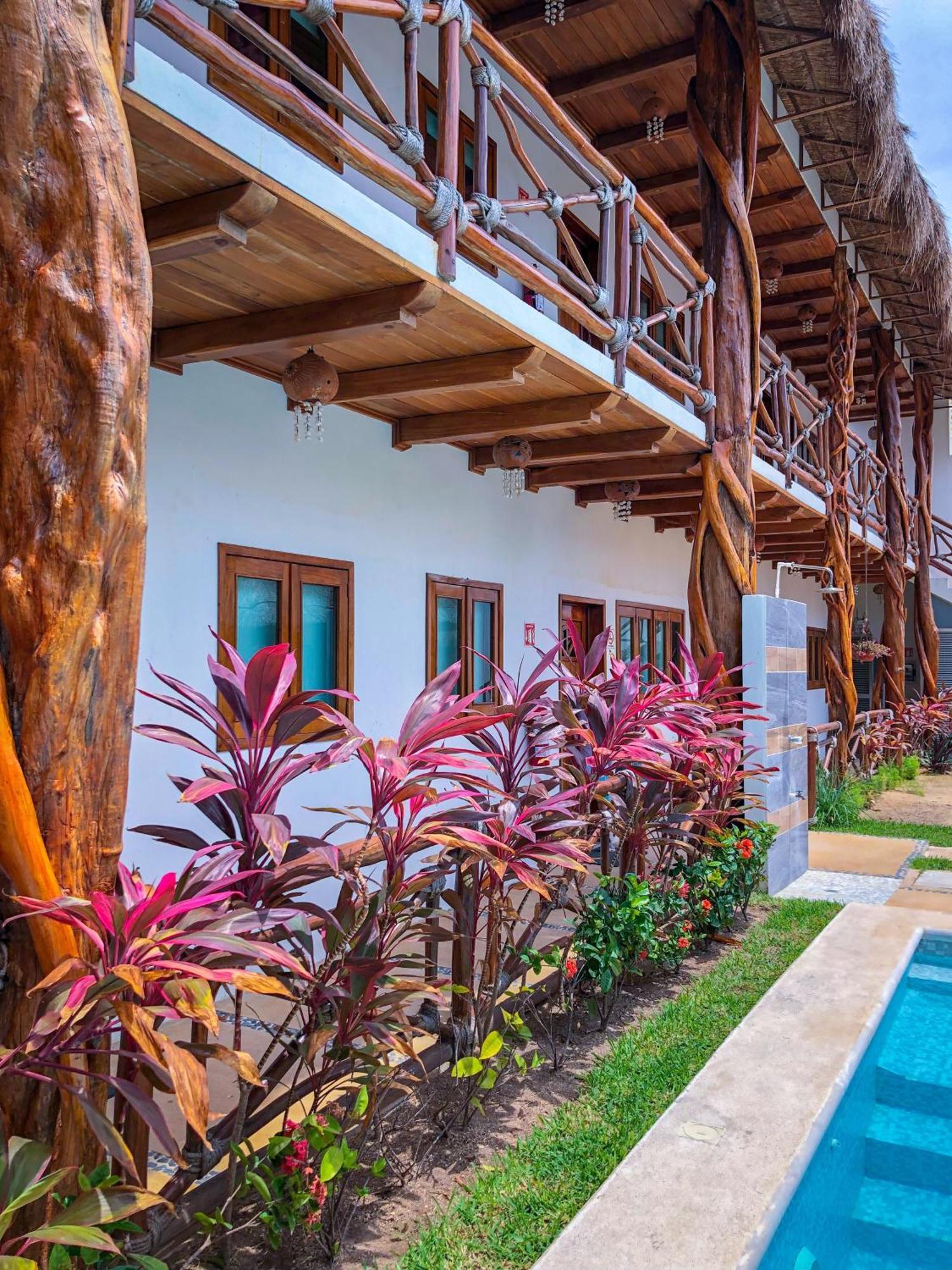 Hotel Hacienda Dos Ojos à Tulum Extérieur photo